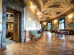 Is parquet flooring old fashioned? - Beyond Flooring