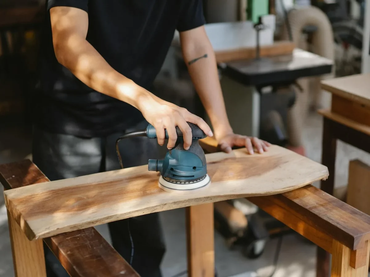 Applying Polish Floor Polishing Tools