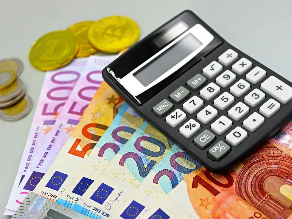Calculator Money