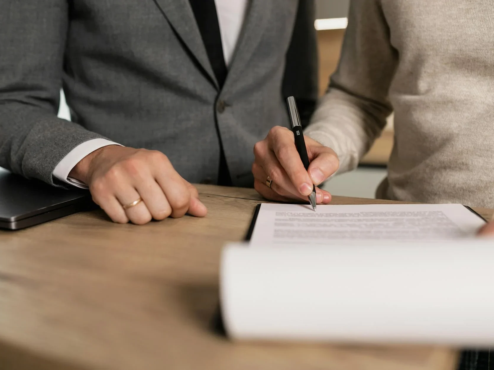 Handshake Agreement Contract Signing