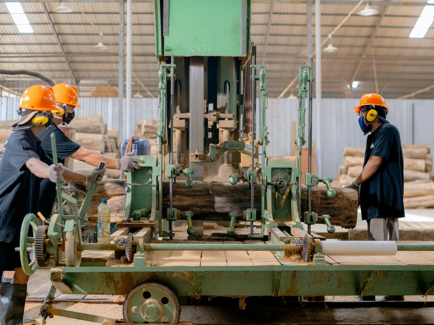 Wood Cutting Wood Processing